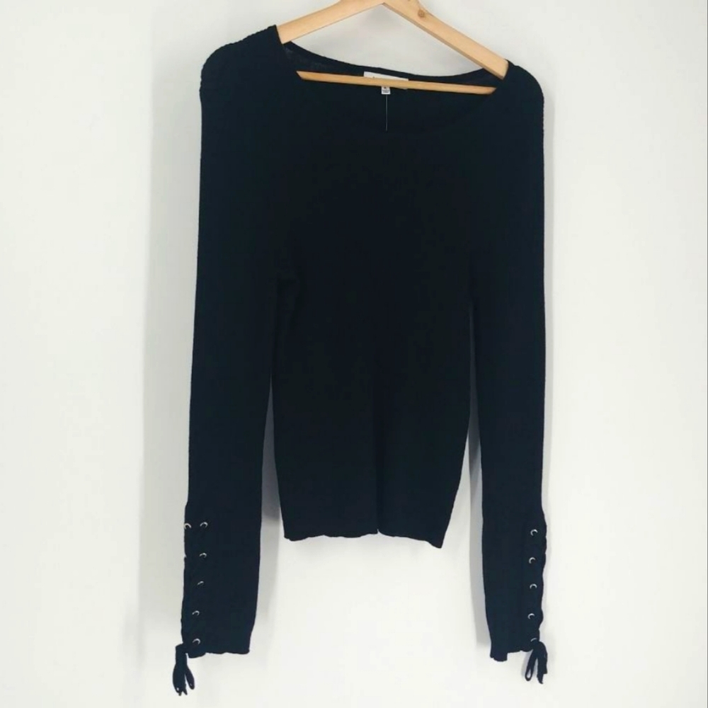 Hooked Up Tie Sleeve Long Sleeve Top